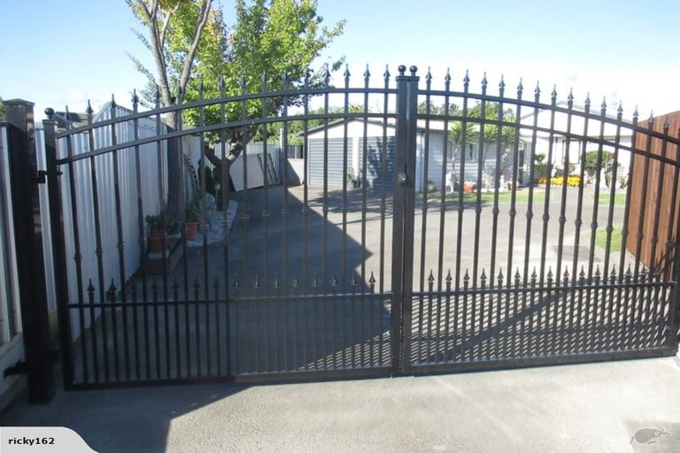 Photo of property in 8 Cardiff Place, Tamatea, Napier, 4112