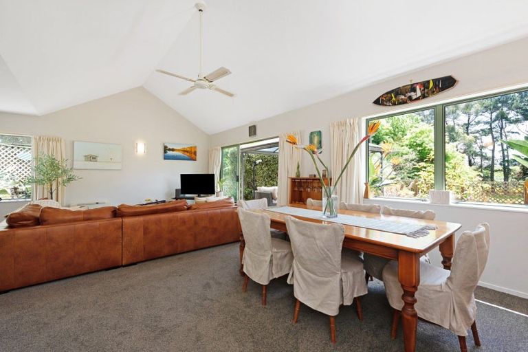 Photo of property in 19 Sea Poppy Way, Otaihanga, Paraparaumu, 5036