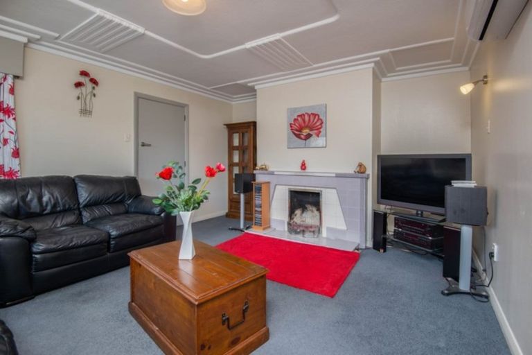 Photo of property in 10 Shand Street, Green Island, Dunedin, 9018