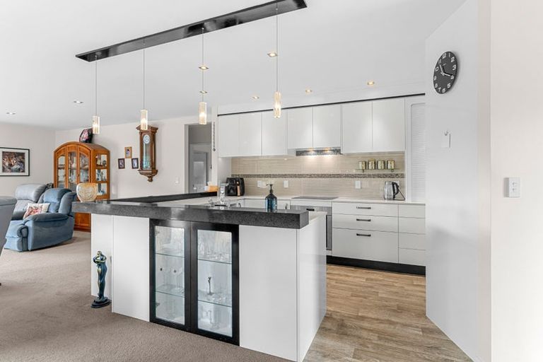 Photo of property in 61a Moir Street, Mangawhai, 0505