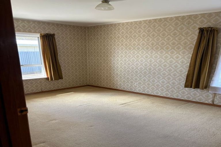 Photo of property in 44-46 Alexander Avenue, Onekawa, Napier, 4110