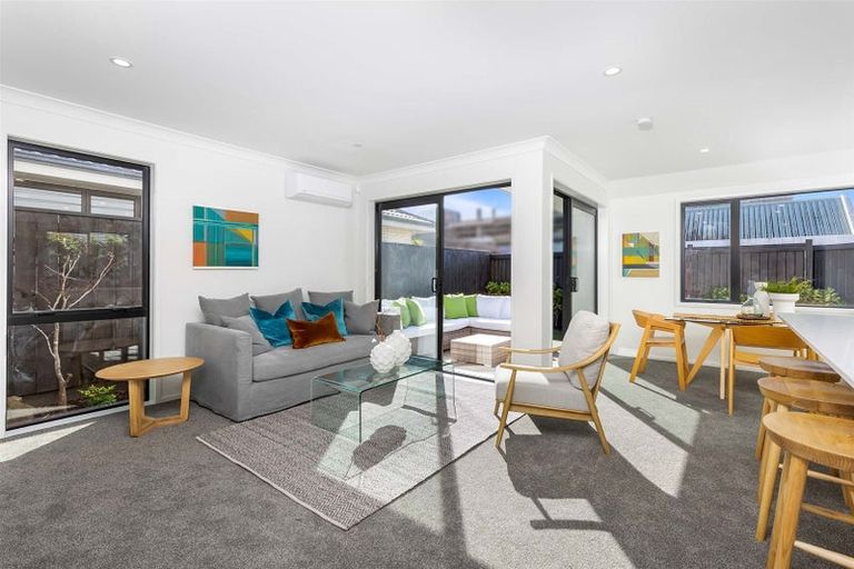 Photo of property in 33a Forest Glen, Orewa, 0931