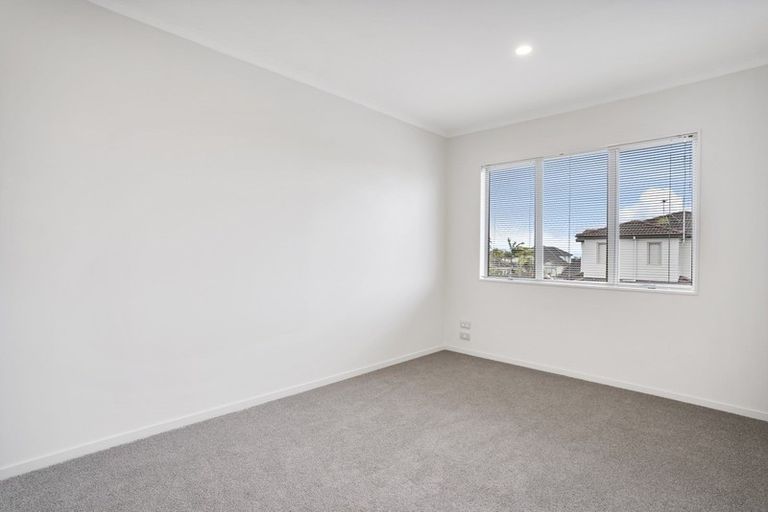 Photo of property in 115 Baverstock Road, Flat Bush, Auckland, 2016