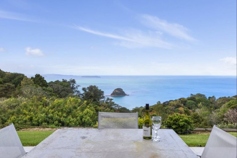 Photo of property in 995 Hibiscus Coast Highway, Waiwera, Orewa, 0994