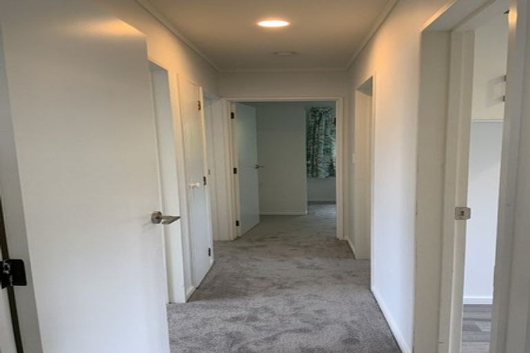 Photo of property in 49a Clayburn Road, Glen Eden, Auckland, 0602