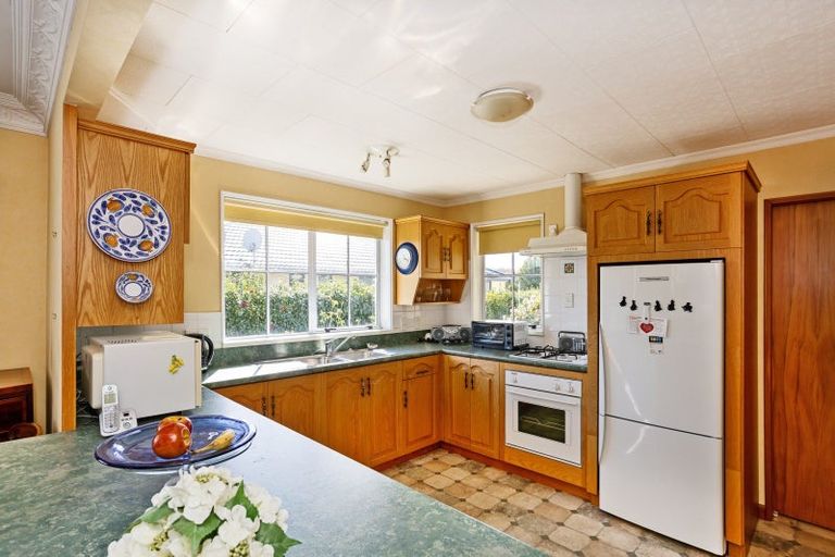 Photo of property in 16 Moana Street, Rosedale, Invercargill, 9810