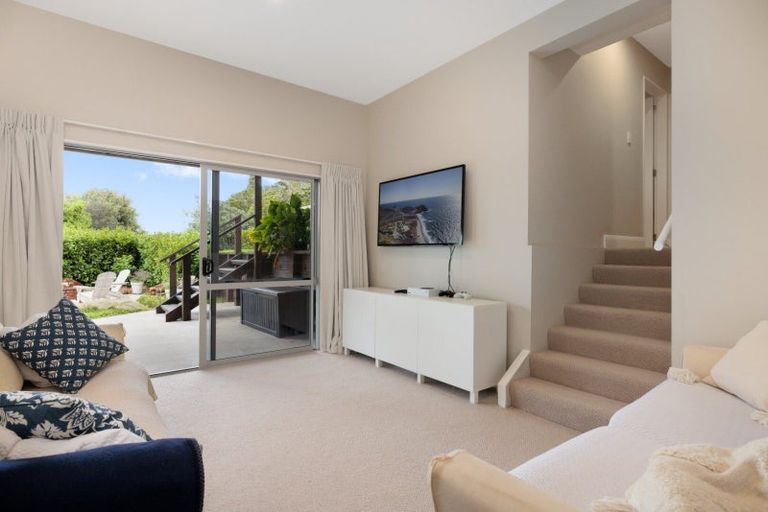 Photo of property in 11 Hazelnut Way, Bellevue, Tauranga, 3110
