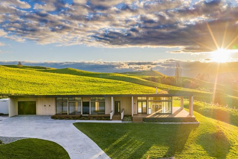 Photo of property in 47 Waiou Road, Waipukurau, 4281