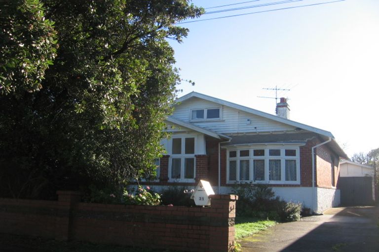 Photo of property in 31 Wilford Street, Woburn, Lower Hutt, 5011