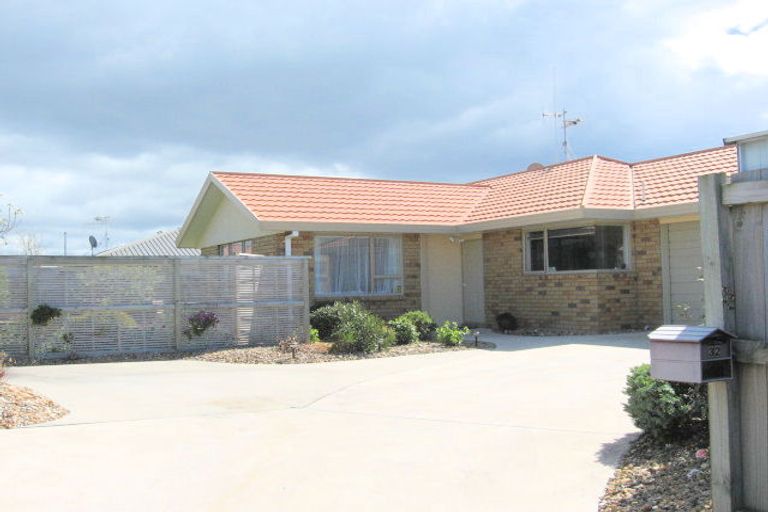 Photo of property in 32 Pirika Place, Papamoa Beach, Papamoa, 3118
