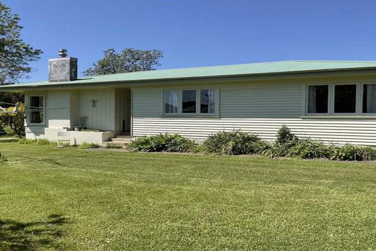 Photo of property in 3 Bathgate Street, Johnsonville, Wellington, 6037