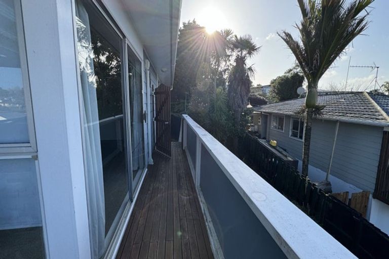 Photo of property in 19 Aquarius Avenue, Glen Eden, Auckland, 0602