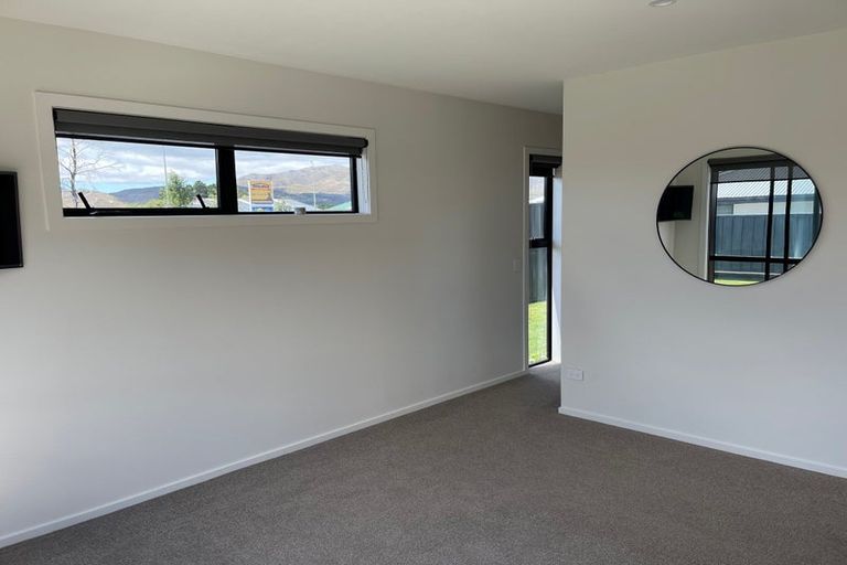 Photo of property in 10 Caledonian Place, Cromwell, 9310