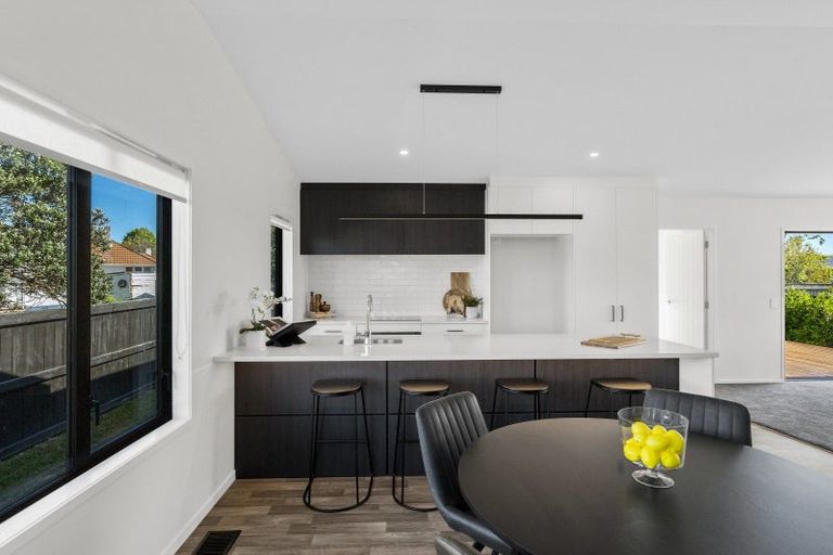 Photo of property in 275d Rangiuru Road, Otaki, 5512