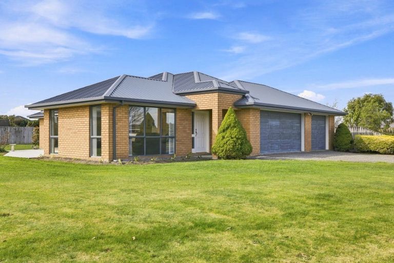 Photo of property in 9 Clifford Place, Amberley, 7410