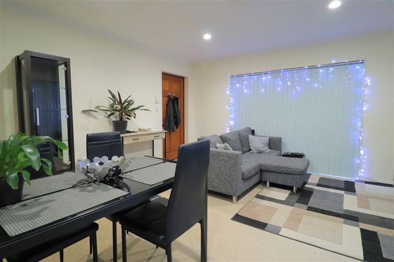 Photo of property in 9 Drumbeg Close, Flat Bush, Auckland, 2019