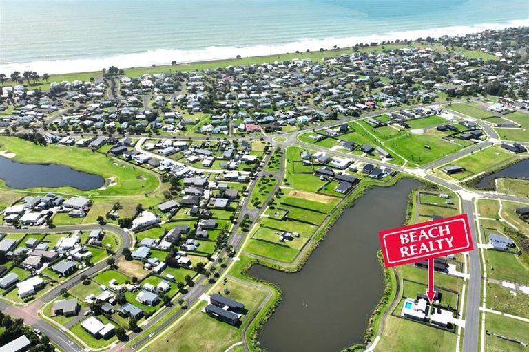 Photo of property in 218 Hamiora Street, Matarangi, 3592