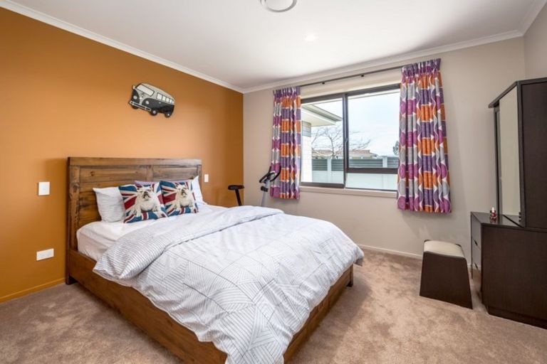 Photo of property in 1 Mcdonald Way, Lansdowne, Masterton, 5810