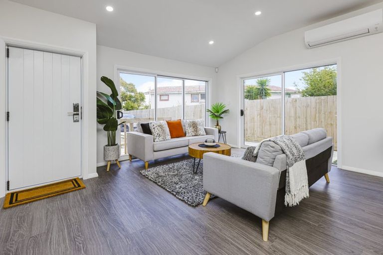 Photo of property in 30a Ferguson Street, Manurewa East, Auckland, 2102