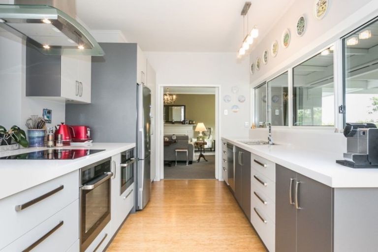 Photo of property in 25 Tainui Drive, Havelock North, 4130