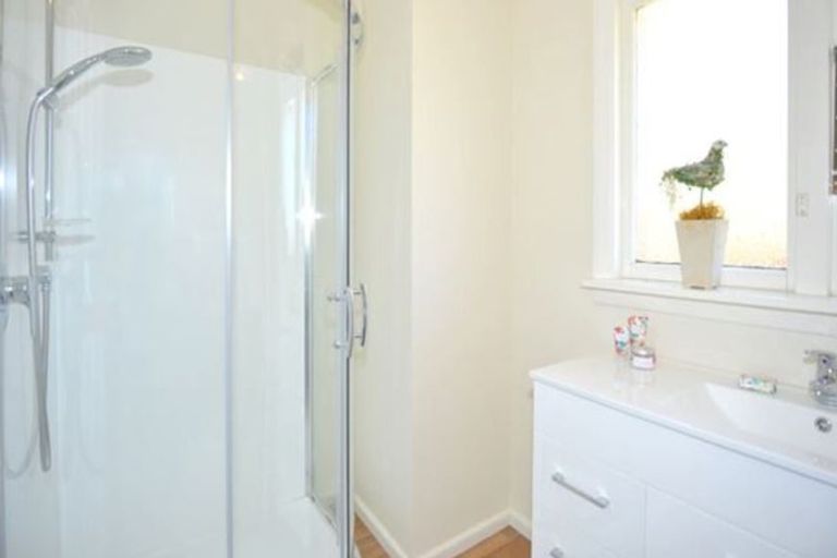 Photo of property in 4 Glencoe Street, Burnside, Christchurch, 8053