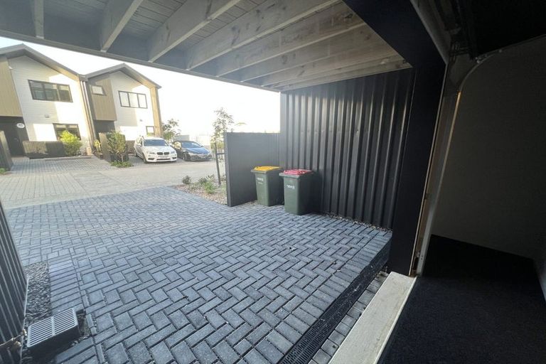 Photo of property in 12b Tikati Rise, Long Bay, Auckland, 0630