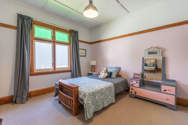 Photo of property in 1 Carnell Street, Napier South, Napier, 4110