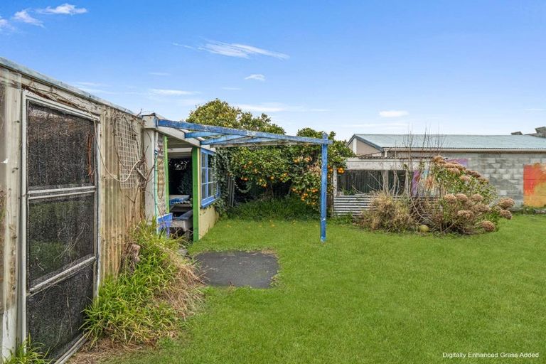 Photo of property in 26 Falkland Street, Whanganui East, Whanganui, 4500