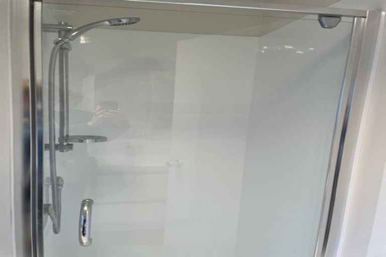 Photo of property in 227 Titirangi Road, Titirangi, Auckland, 0604