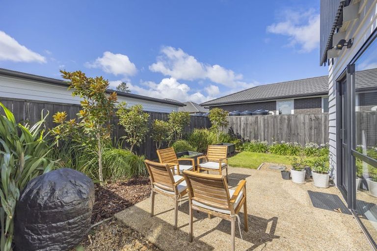 Photo of property in 97 Schoolside Road, Kumeu, 0810