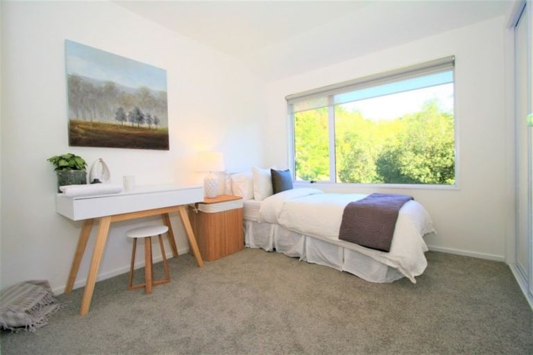 Photo of property in 11 Mcchesney Road, Arthurs Point, Queenstown, 9371