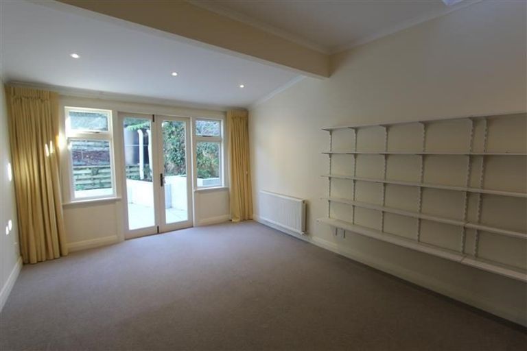Photo of property in 76 Rakau Road, Hataitai, Wellington, 6021