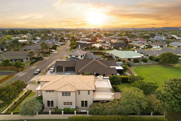 Photo of property in 19 Grace Avenue, Rototuna North, Hamilton, 3210