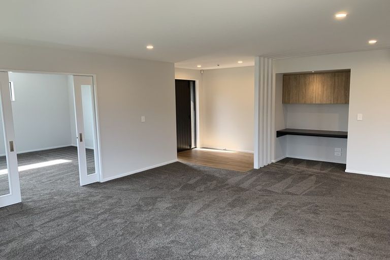 Photo of property in 10 Pierce Street, Marshland, Christchurch, 8083