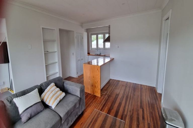 Photo of property in 20 Makora Road, Otaihanga, Paraparaumu, 5036