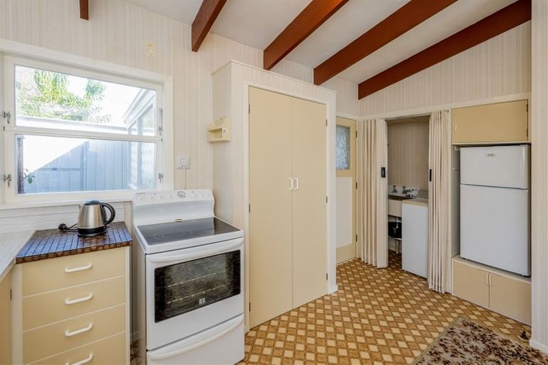 Photo of property in 23 Devon Street, Levin, 5510