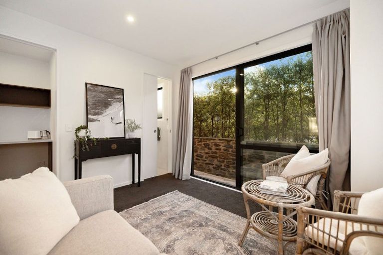 Photo of property in 13 Falconer Rise, Jacks Point, Queenstown, 9371