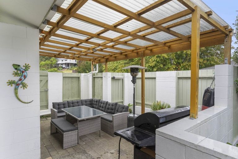 Photo of property in 1/37 Simon Ellice Drive, Bayview, Auckland, 0629