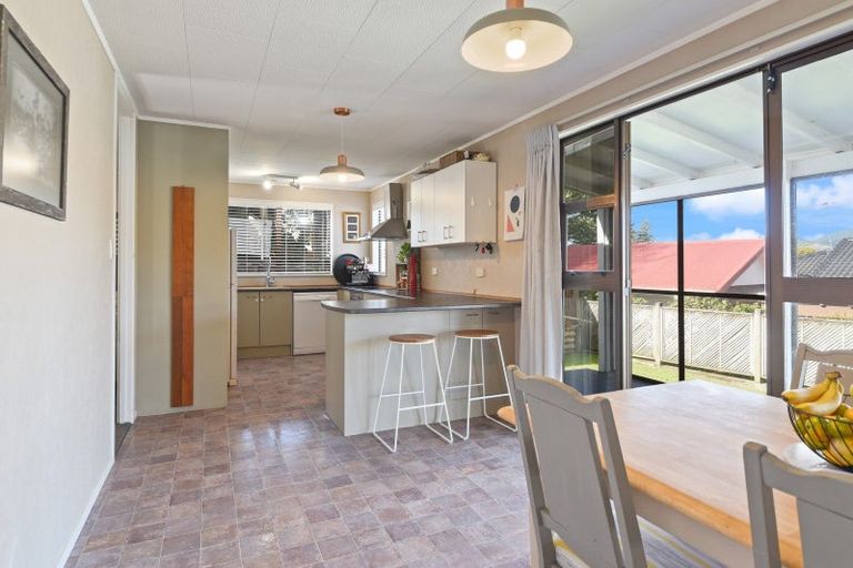 Photo of property in 468 Pukehangi Road, Pomare, Rotorua, 3015