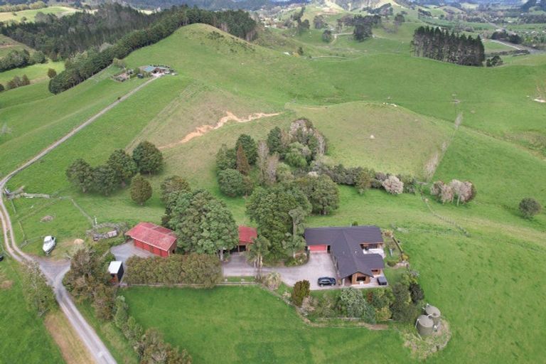 Photo of property in 18 Pataua Road North, Whareora, Whangarei, 0175
