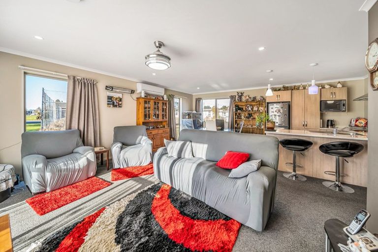 Photo of property in 18 Watkin Drive, Karitane, Waikouaiti, 9471