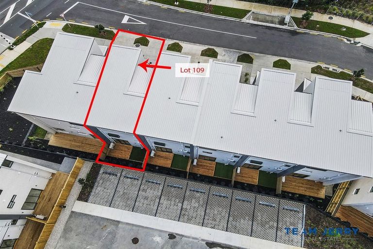 Photo of property in 50 Westgate Drive, Massey, Auckland, 0614