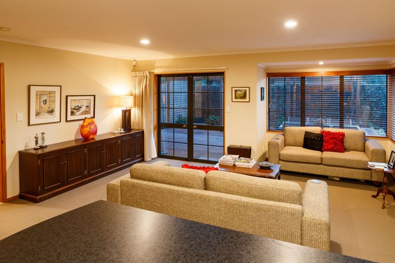 Photo of property in 7a Palm Avenue, Hokowhitu, Palmerston North, 4410