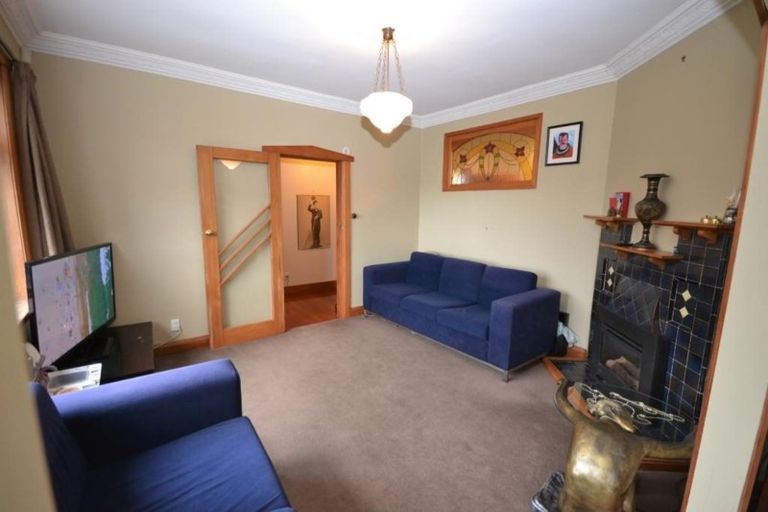 Photo of property in 111 Eden Street, Island Bay, Wellington, 6023