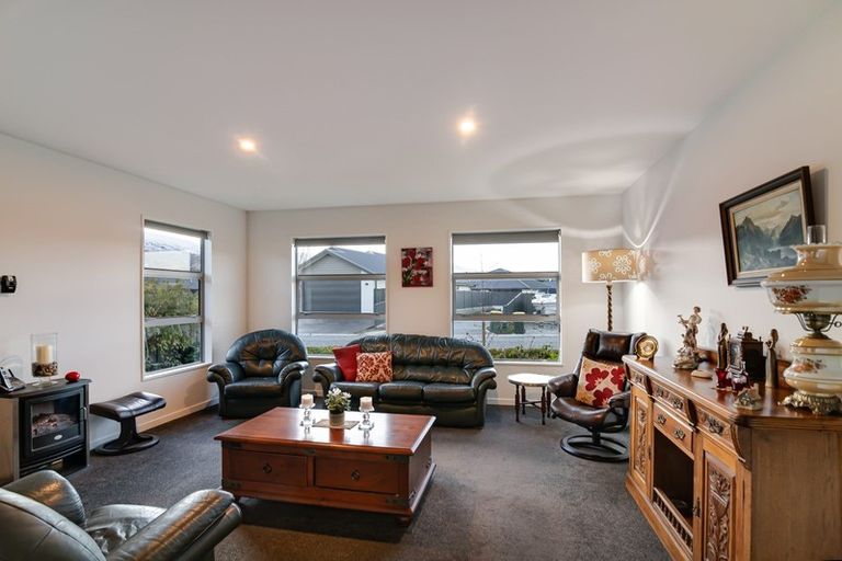 Photo of property in 8 Electric Place, Cromwell, 9310