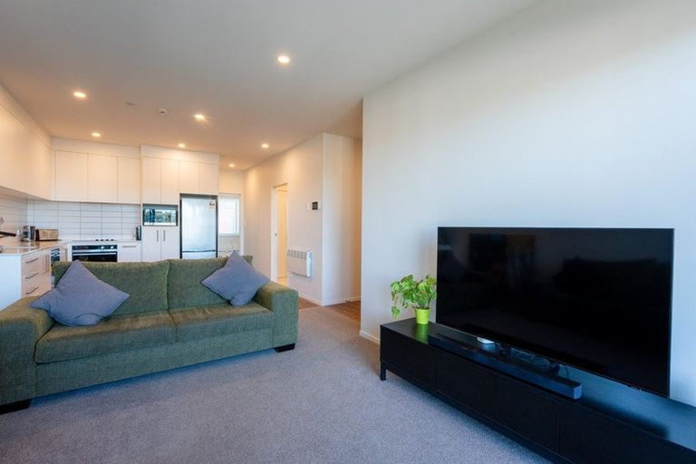 Photo of property in 209/38e Fraser Avenue, Northcote, Auckland, 0627