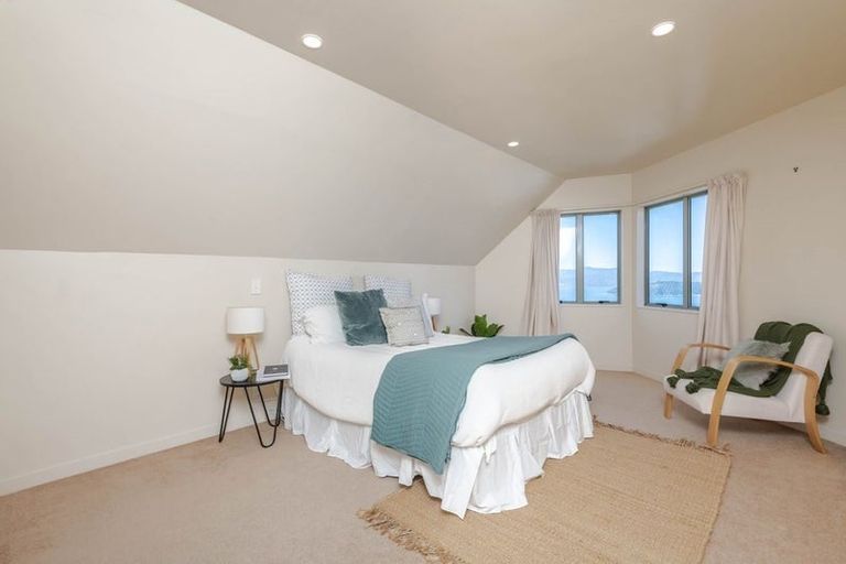 Photo of property in 103a Jubilee Road, Khandallah, Wellington, 6035