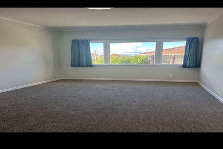 Photo of property in 46 Miro Street, New Lynn, Auckland, 0600