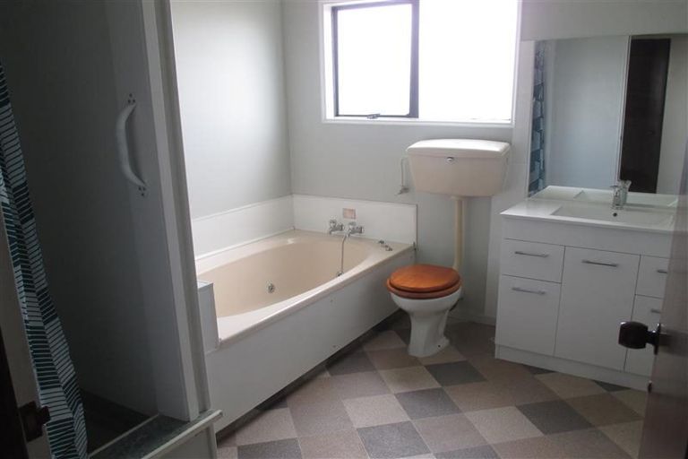 Photo of property in 29f O'briens Road, Sockburn, Christchurch, 8042