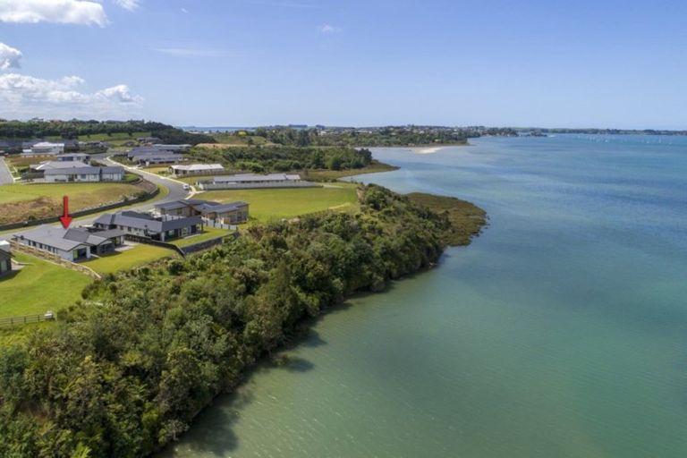 Photo of property in 93 Lynley Park Drive, Omokoroa, 3114